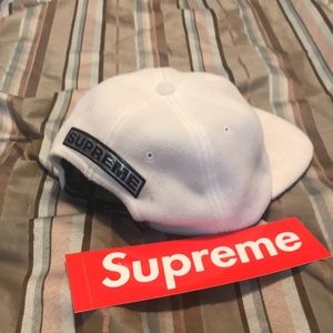 Supreme x Polartec fleece 6-panel hat white